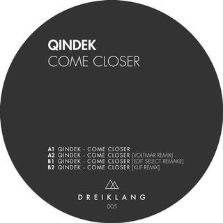 QINDEK - Come Closer 180g, Handm.Sleeve,Number,Pr